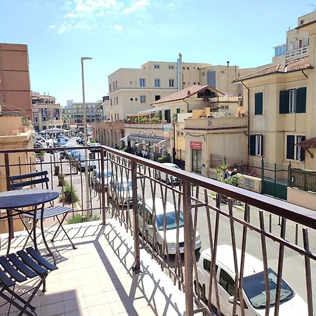 Sunnyhome- Ostia Lido Vista Mare 2 Bagni المظهر الخارجي الصورة